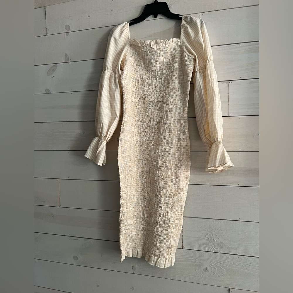 Petal and pup Leona dress in apricot